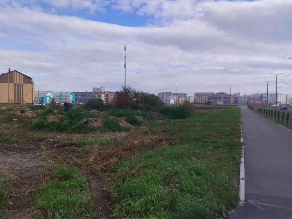 Фото новости "Активисты в Абакане добились отмены коммерческой застройки территории, где им обещали детский сад"
