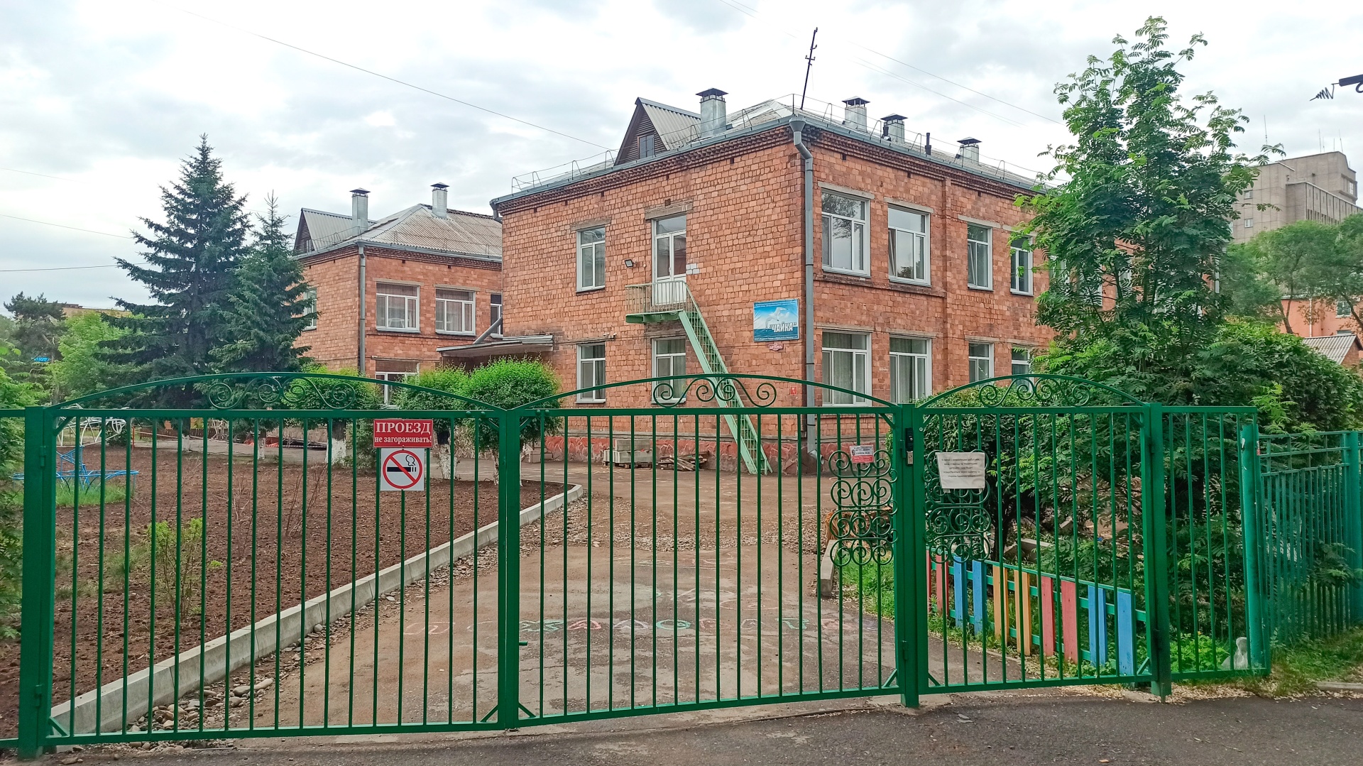 Фото новости "Прокуратура начала проверку из-за сбежавшего ребенка в детсаде Абакана"